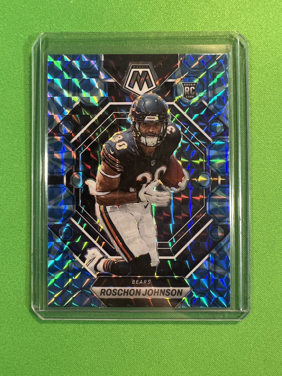 2023 Panini Mosaic Football Roschon Johnson #359 RC Reactive Blue Mosaic Bears