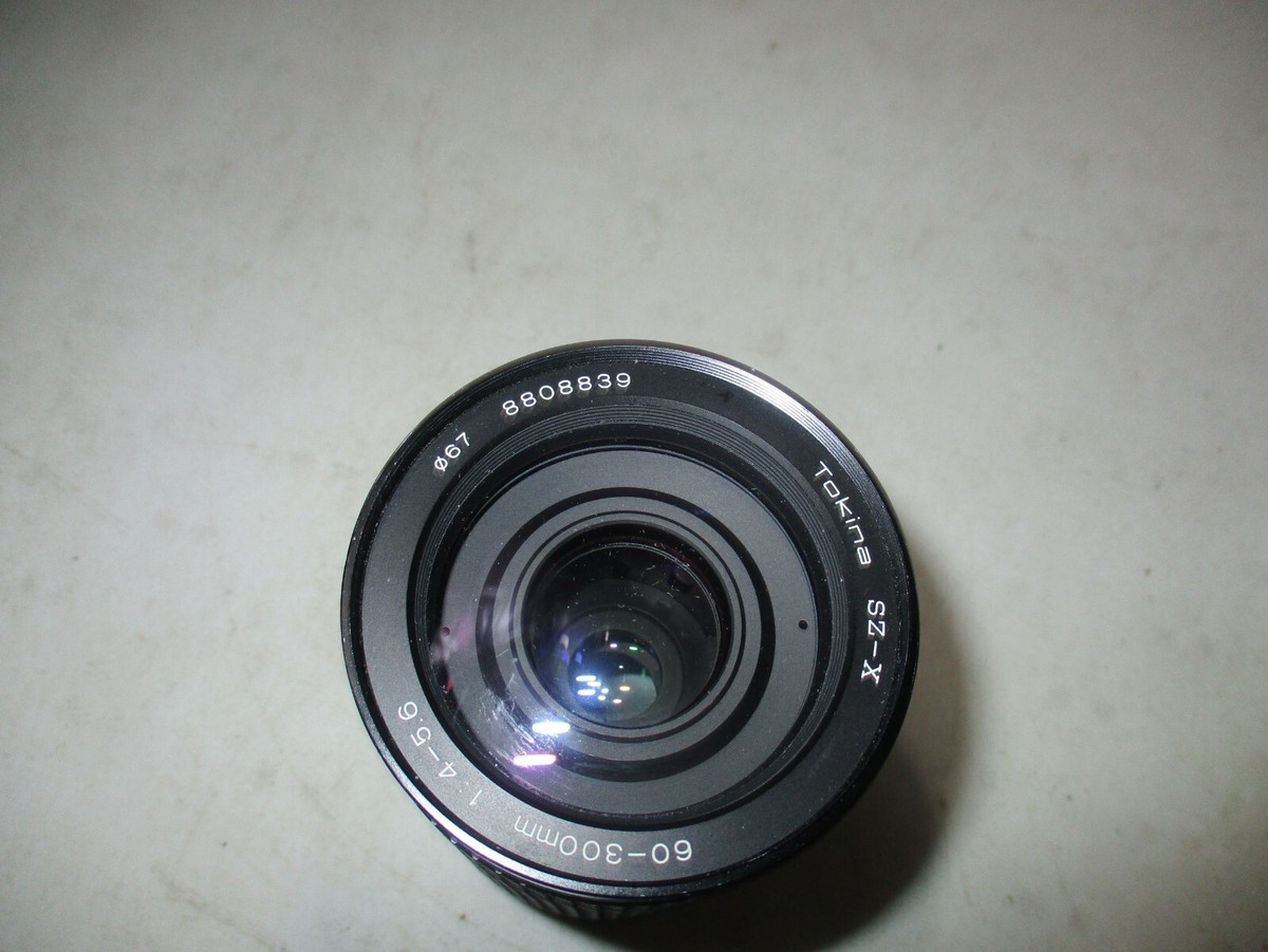 Tokina SZ-X 60-300mm ズームレンズ Tokina SZ-X 60-300mm ズームレンズ Tokina SZ-X 60-300mm F4
