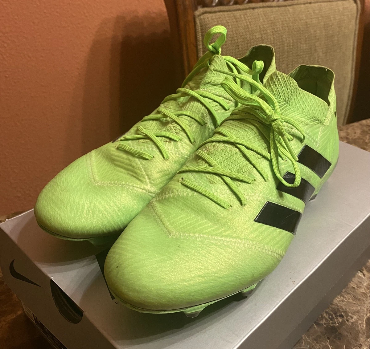 Adidas world top cup nemeziz