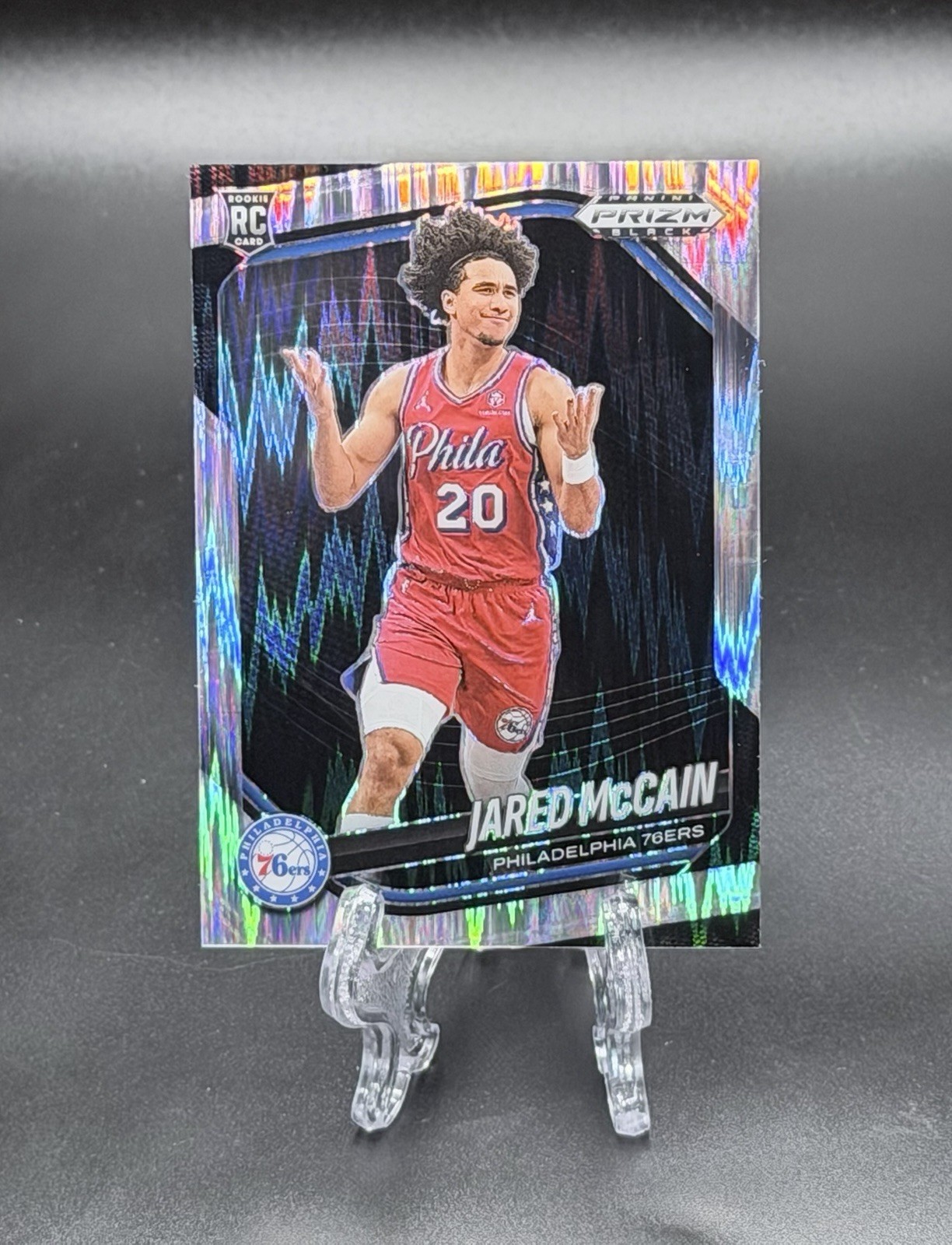 Jared McCain 2024-25 Panini Prizm Black Skewed Prizm SP /249 #80 Rookie RC 76ers