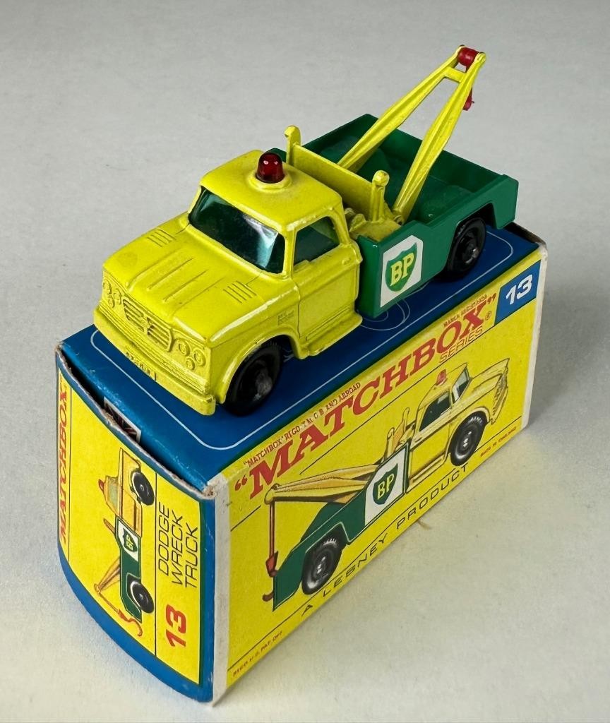 MATCHBOX lesney DODGE WRECK tow TRUCK yellow #13 WITH BOX