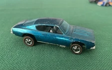 Hot Wheels Redline 1967 Custom Barracuda HK Aqua w Silver Interior Original Cuda