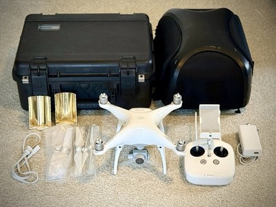 DJI Phantom 4 FPV Quadcopter Drone with Accessories & Carrying