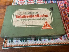 Konvolut VW Käfer / Bulli T1: Original SWF Winker K2633 & Verbandkasten 1955