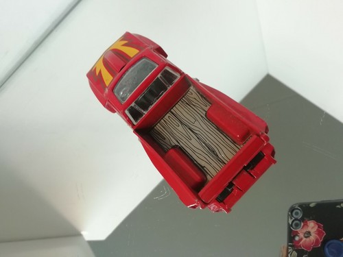 Zylmex Datsun Sunshine R654 Pick-Up en rojo - Imagen 3 de 9