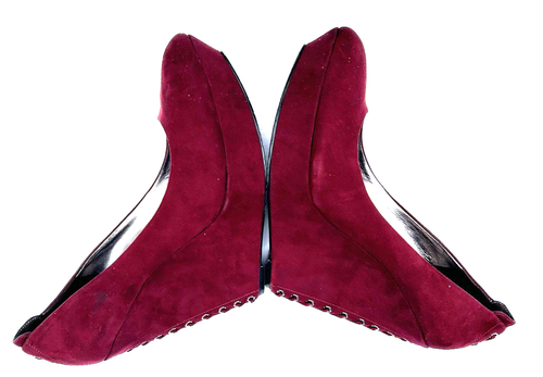 GUESS by Marciano Women's Size 10M Burgundy Suede Brand-New Wedge Style Shoes - Picture 6 of 16