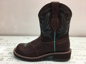 ariat chocolate boots