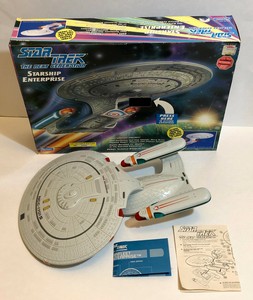 Playmates-Star-Trek-TNG-Starship-Enterprise-Box-1992-The-Next-Generation