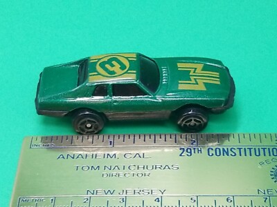Vintage 1980's Summer Jaguar XJS Metallic Green 5-Speed Sports Car