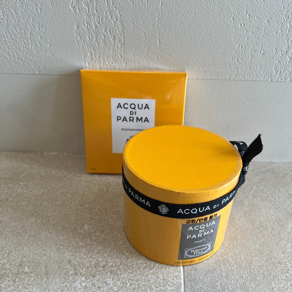 Acqua Di Parma Car Diffuser Leather Case Yellow + Refill
