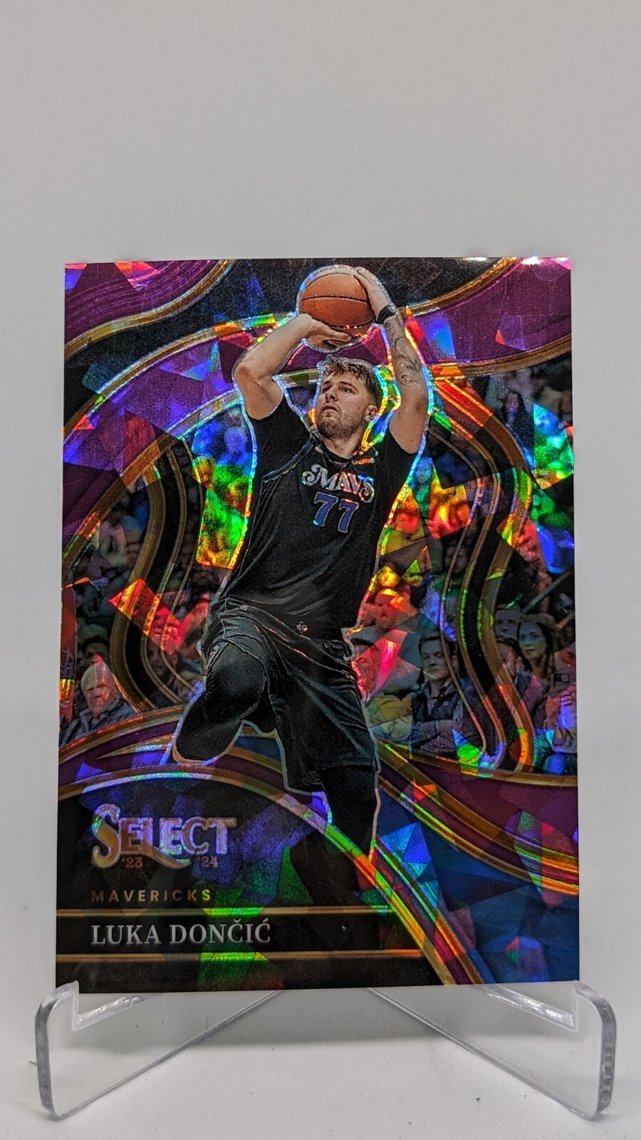 Luka Doncic 2023-24 Panini Select Basketball Purple Cracked Ice #251 #/99