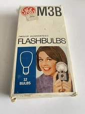 FLASHBULBS GE MB3 BLUE 12 pack Made In USA flash bulbs