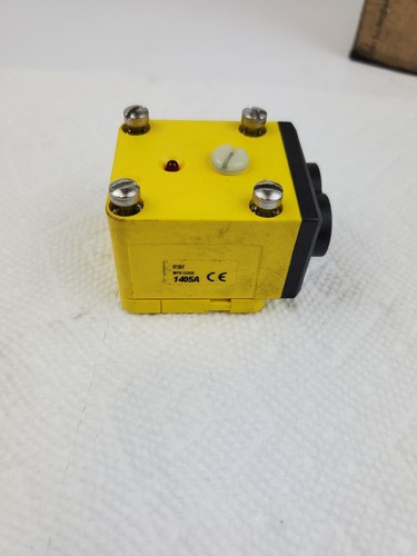 Banner Engineering 25576 RSBF Maxi-Beam Glass Fiber Optic Sensor Head Module - Picture 4 of 8