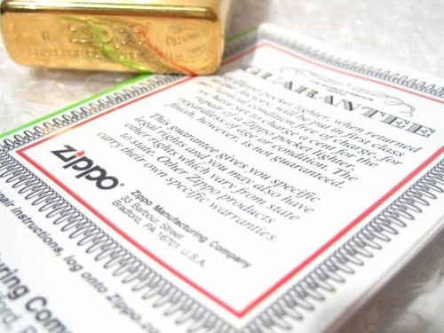 Accendino Zippo Alfa Romeo Emblema Logo Metallo Oro Lavorazione Unilaterale Giappone - Foto 3 di 6