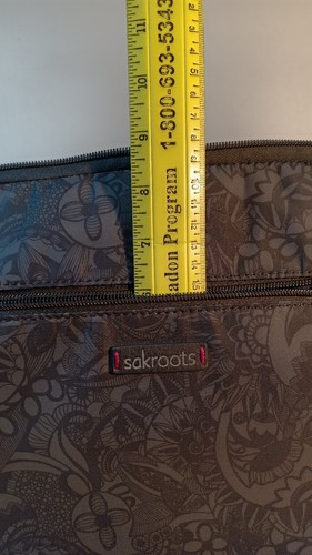 SAKROOTS LAPTOP COMPUTER SLEEVE CASE BAG, Black and Gray w/ Zipper, 14"x10" - Picture 10 of 14