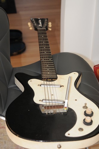 Vintage Danelectro E-Projektgitarre 6 Saiten Musikinstrument wie vorgefunden - Bild 11 von 24