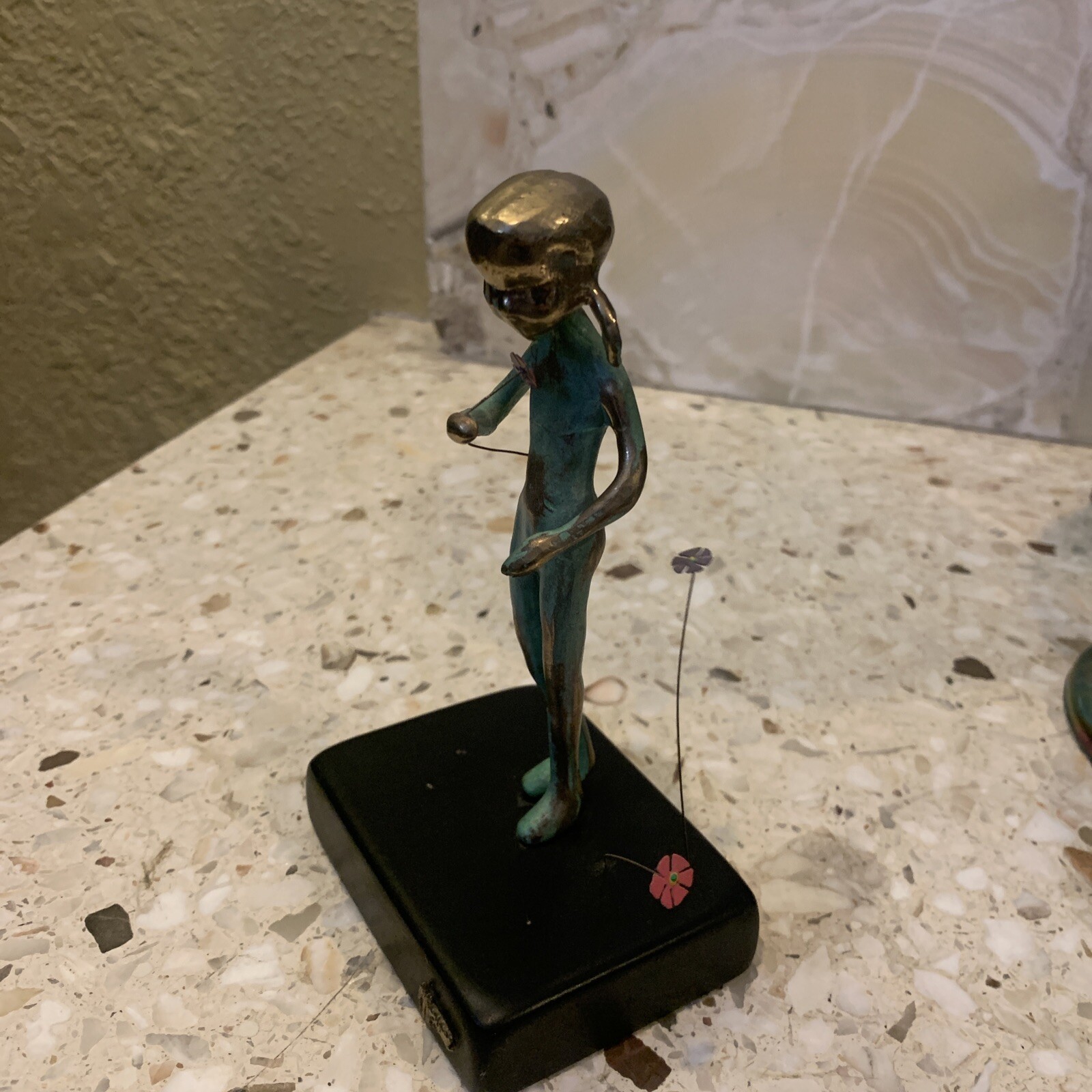 Picture 6 of 8