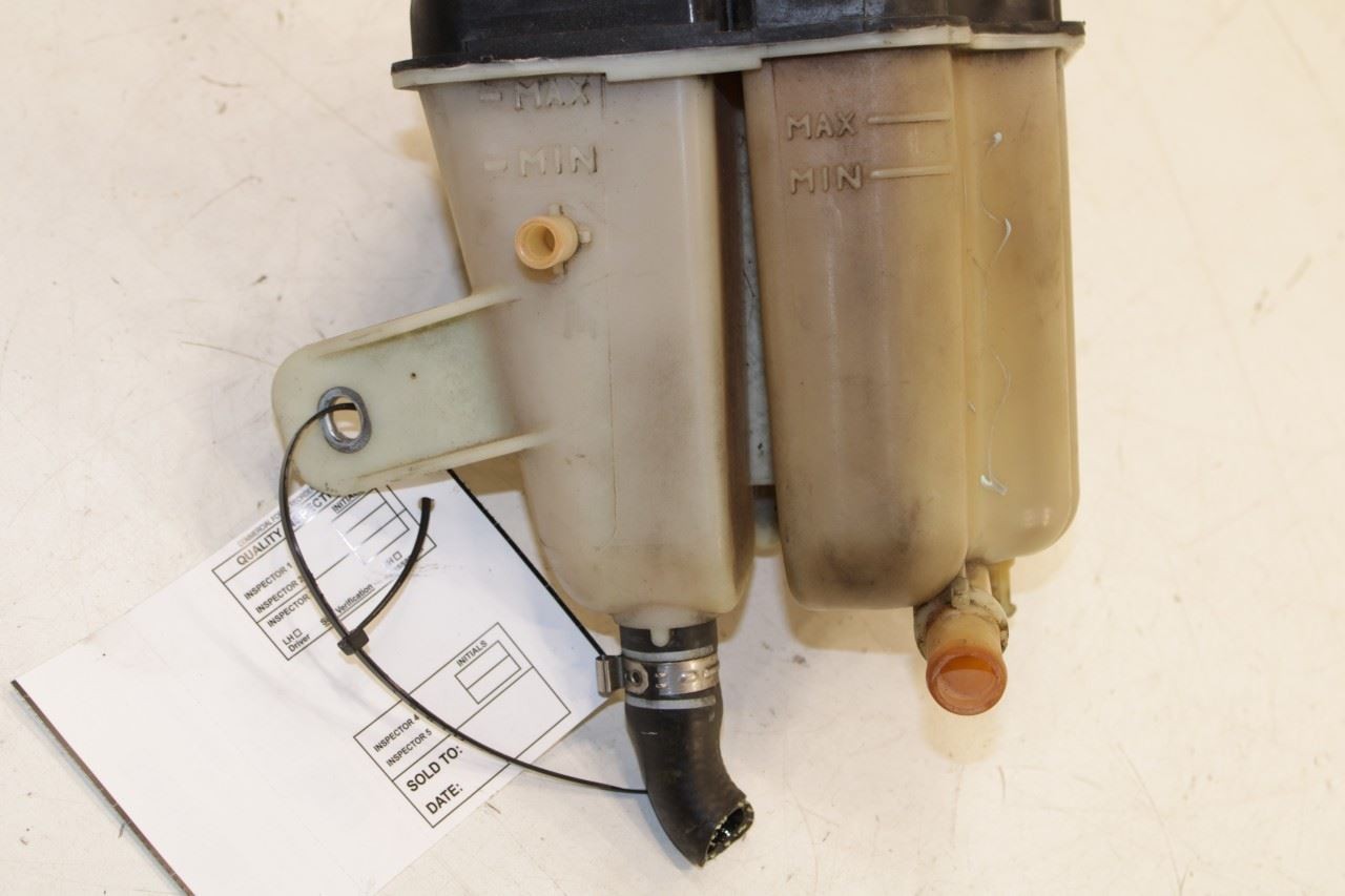 2014-21 Maserati Ghibli S Q4 3.0L Engine Expansion Tank Coolant Reservoir Bottle