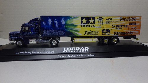 Scania 143 H  2a/2a Ko-Sz Conrad Electronic  in PC-Verp.  v. Herpa 1:87 - Bild 1 von 2