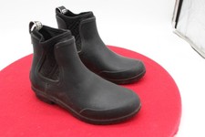 UGG Women's SIZE 6 Chevonne Waterproof Chelsea Rain Boots In Black Rubber