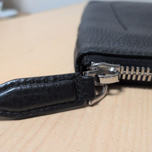 Salvatore Ferragamo Black Leather Clutch Bag - Picture 7 of 12