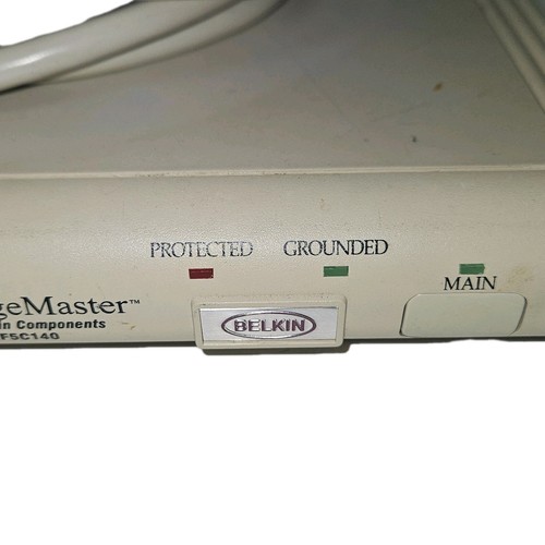 Belkin SurgeMaster Model FSC140 Under Monitor Surge Protection Loc T - Picture 3 of 7