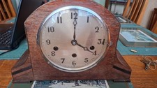 Vintage Wooden Mantel Clock