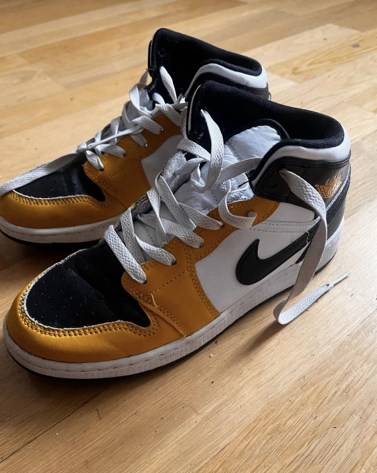 Nike Air Jordan 1 Mid, Foto 1 von 2