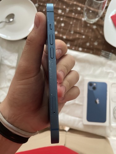iPhone 13 128 GO - Zdjęcie 7 z 8