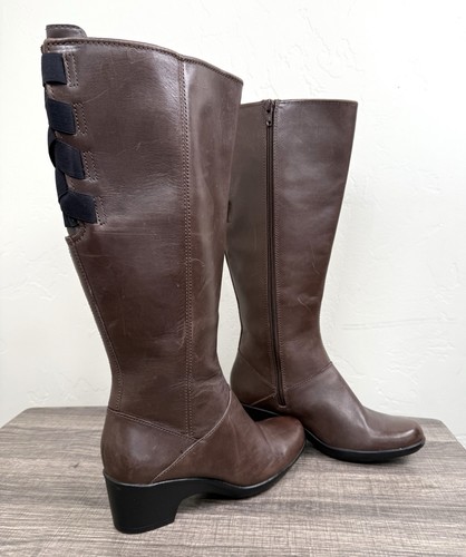 Clarks Malia Poplar Women's Brown Genuine Leather Riding Boots Size 6.5 M - Picture 2 of 9