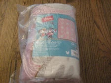 Disney Mickey Mouse Snowflakes Peppermint Throw Blanket 46 x 60" New!