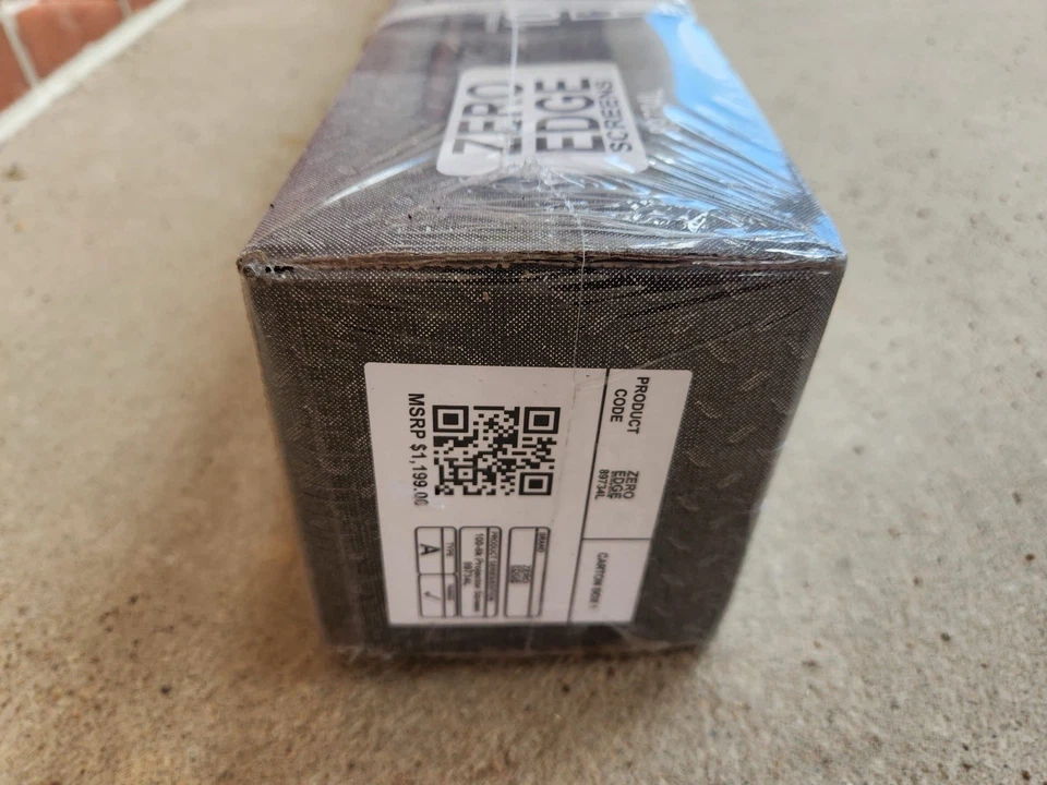 Elitech 100” Pantalla Proyector Motorizada - Borde Cero - 4K/8K UHD - Nueva Precintada Foto 2 de 4