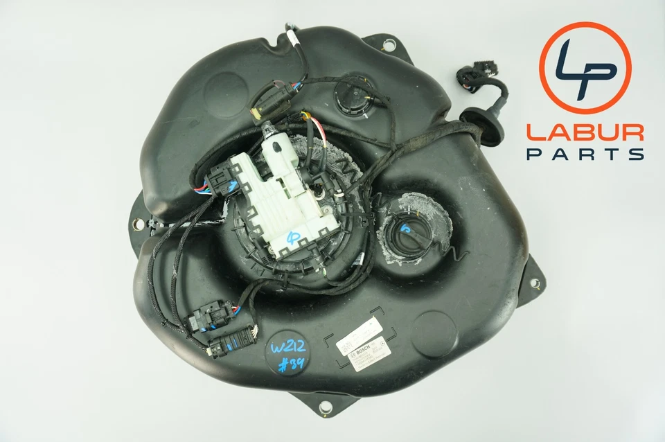 Bomba de combustible tanque aditivo líquido escape diésel Mercedes Bluetec W212 11-13 Z5754 Foto 2 de 4