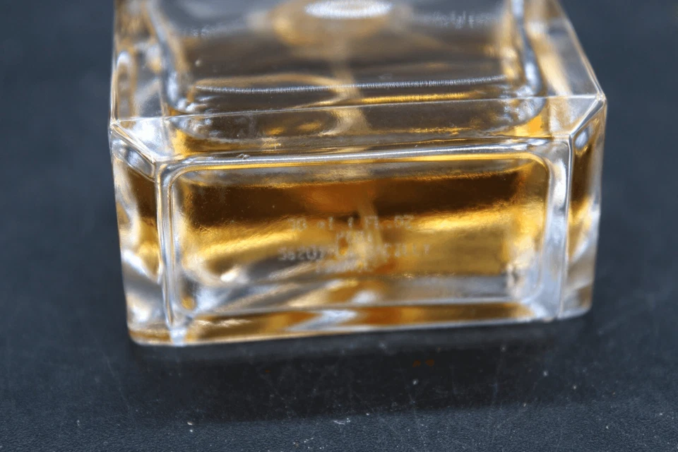 YVES ROCHER Quelques Notes D'Amour EDP para mujer 1,6 oz/50 ml/ Foto 4 de 4