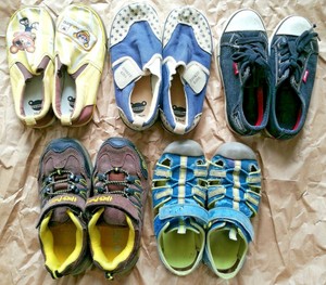 boys shoes size 12.5