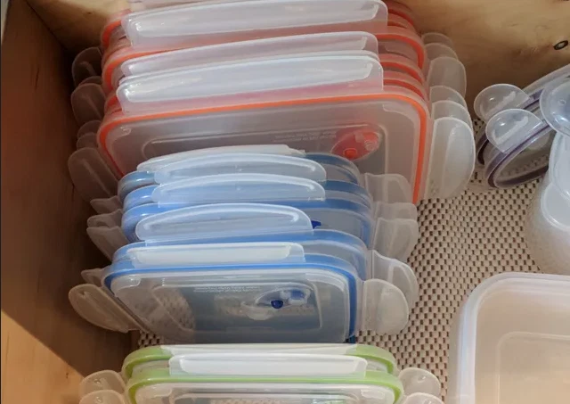 Kitchen Lid Organizer