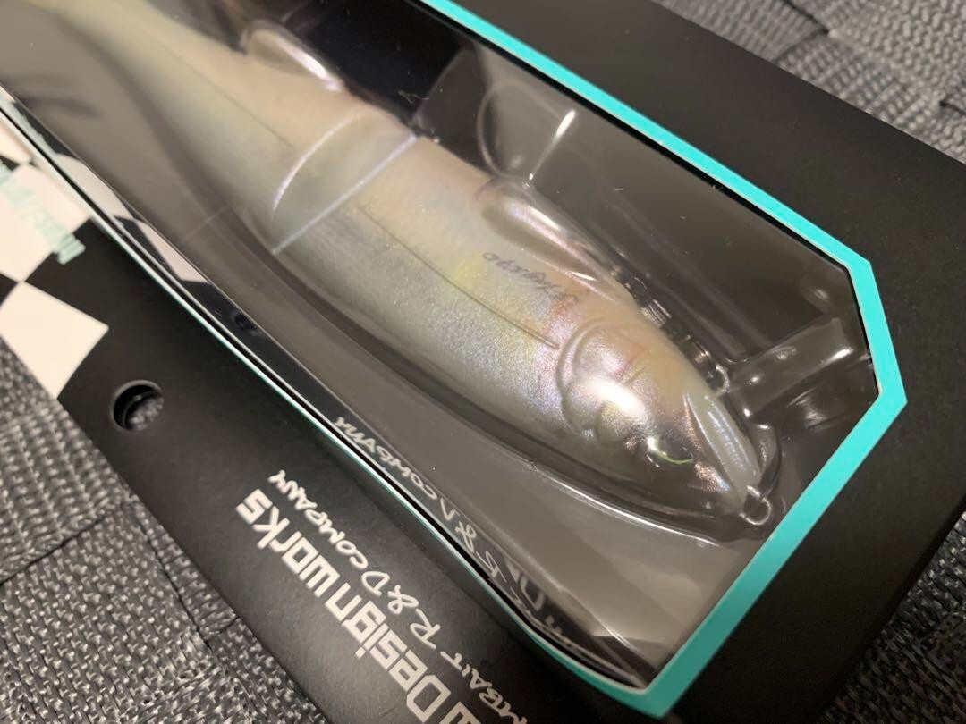 Grow Design Works Flag 170 New Color re-Target A Soft Lure