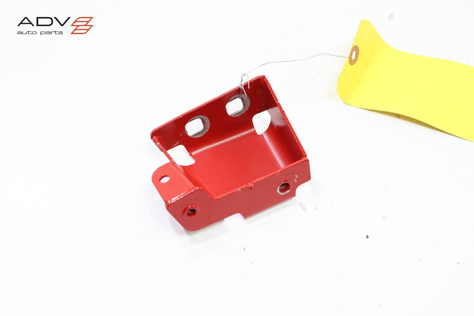 2015-2018 FERRARI CALIFORNIA T FRONT LEFT SIDE HEADLIGHT LAMP MOUNT BRACKET OEM