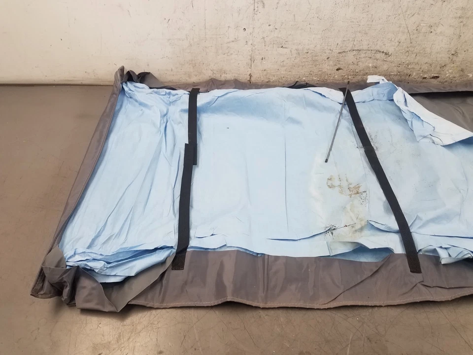 Top de biquíni 2005 Jeep Wrangler TJ Rubicon 4x4 Bestop #5144 - Imagem 2 de 4