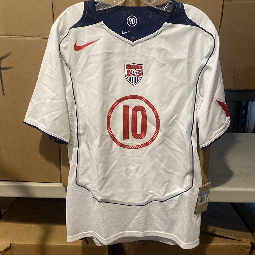 USA Licensed 2004 Landon Donovan Total 90 Retro Jersey White Men’s Small NWT