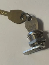 Bell Slot machine Trade Stimulator Lock NOS With 2Keys,  As Is