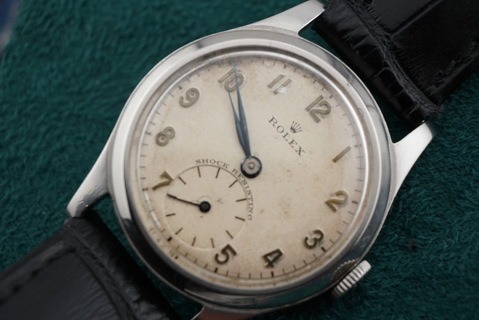 Reloj Rolex vintage de segundos pequeños de acero inoxidable de 30 mm resistente a los golpes de los años 40 Foto 2 de 4