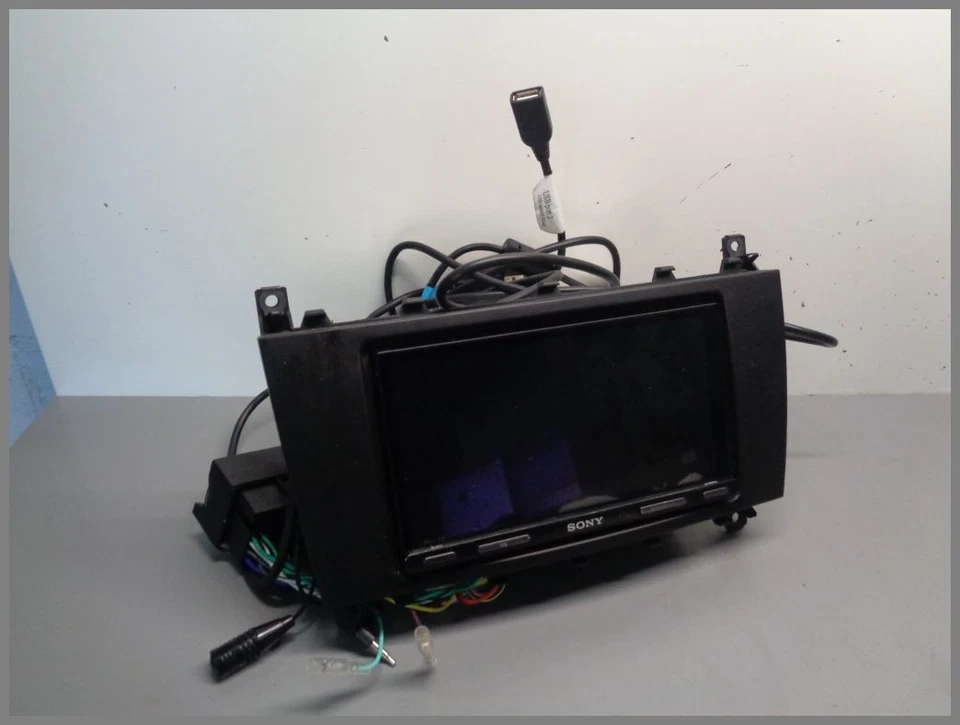 Zubehör Radio Sony XAV-AX5550D MP3 USB LCD Carplay für CLC W203 Mercedes - Bild 2 von 4