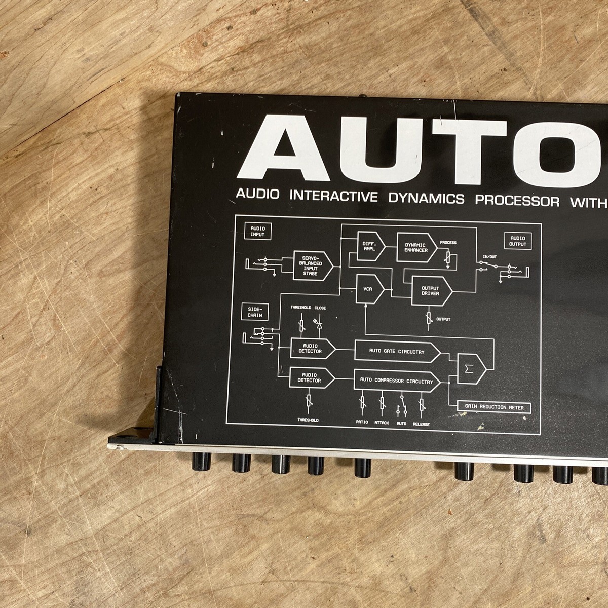 Behringer Autocom MDX1200 Interactive Dynamics Processor