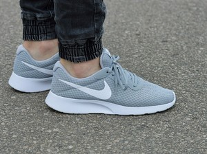 nike tanjun australia