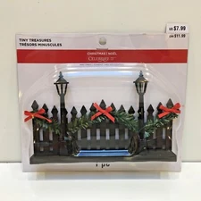 Tiny Treasures BLACK FENCE & LAMPS Holiday Village Accessory