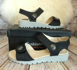cushion heel sandals