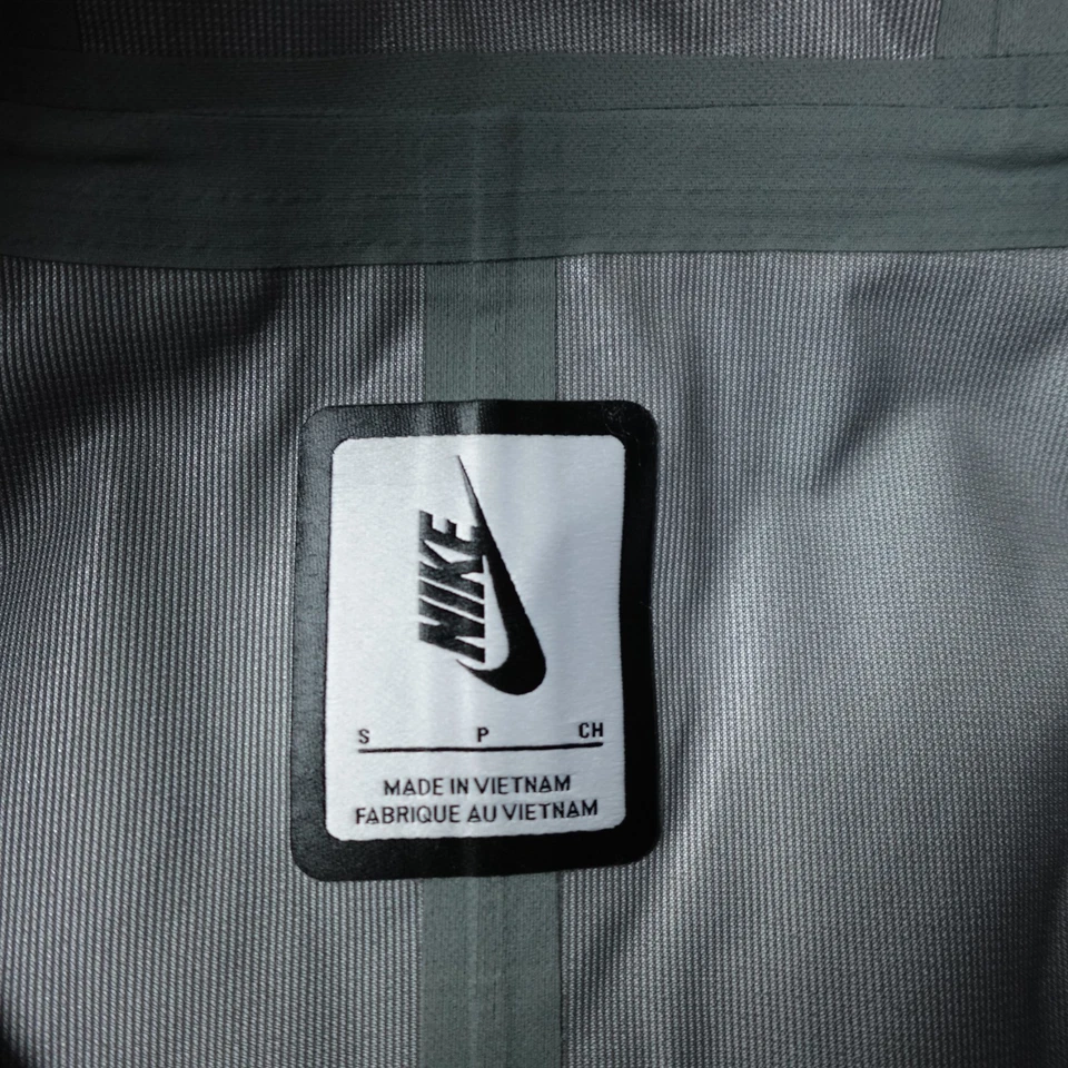 Undercover X Nike Jun Takahashi Jacket Coat Adult Small Chaos Balance Black - Image 4 of 4