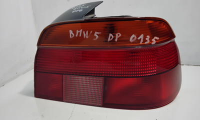 BMW 5 E39 Rücklicht hinten rechts 8358032 2.3 Benzin 1997 27726326