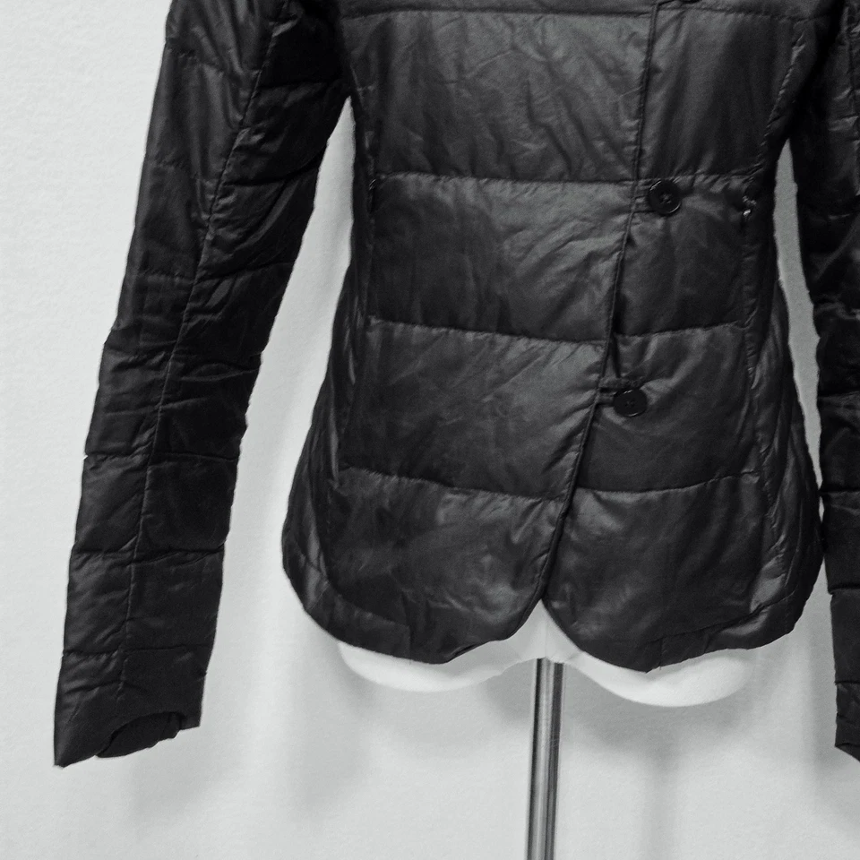 Chaqueta Nau para mujer XXS negra asimétrica acolchada acolchada abrigo ligero Foto 3 de 4